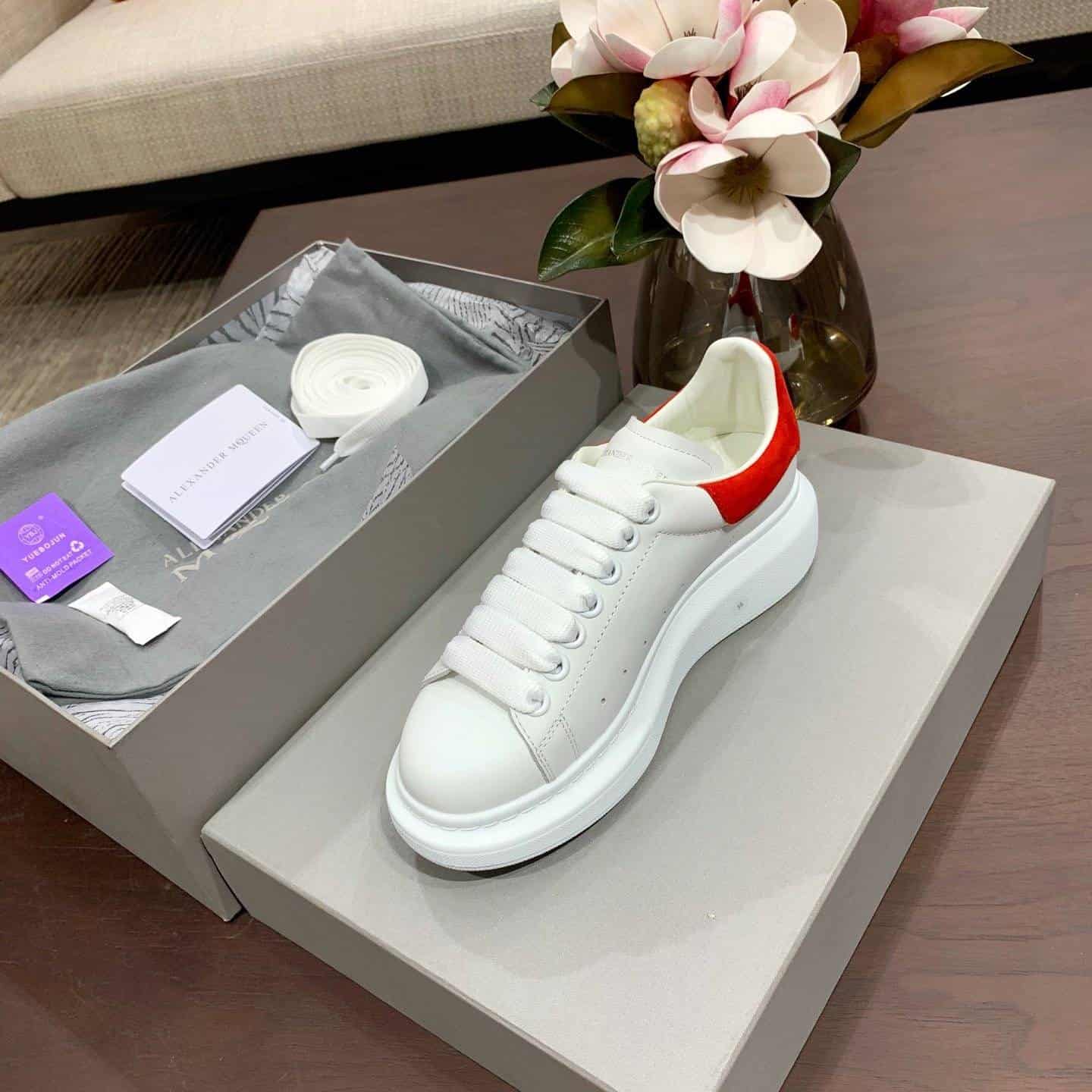 A1exa*der Mcqv*en Sneaker Dupe - AM17