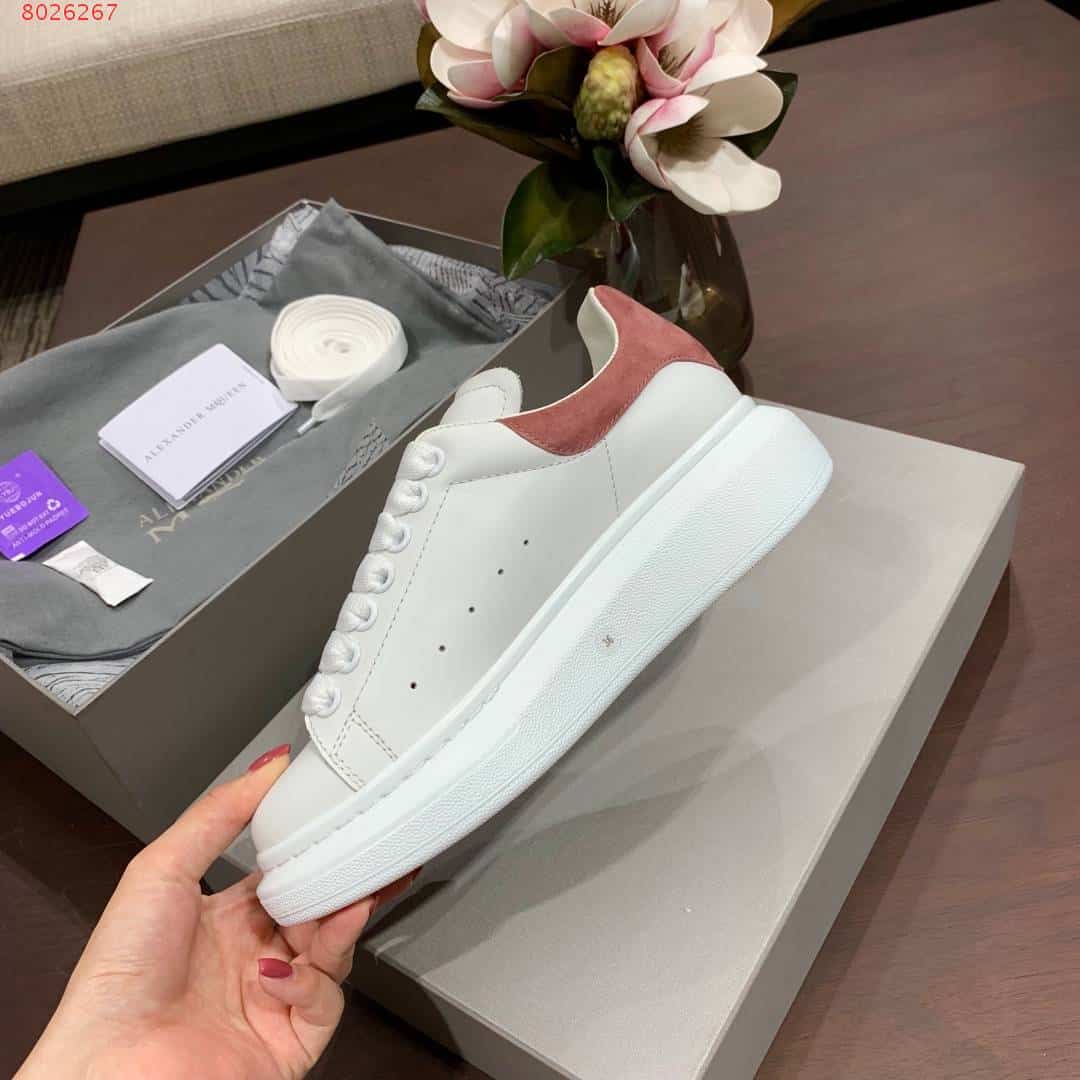 A1exa*der Mcqv*en Sneaker Dupe - AM8