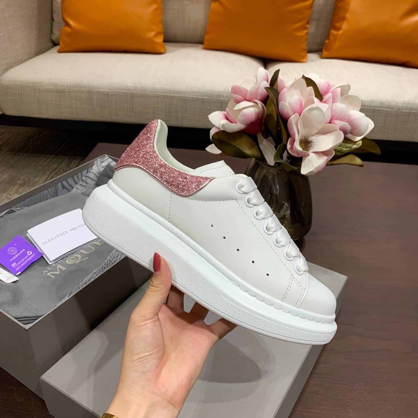 A1exa*der Mcqv*en Sneaker Dupe - AM14