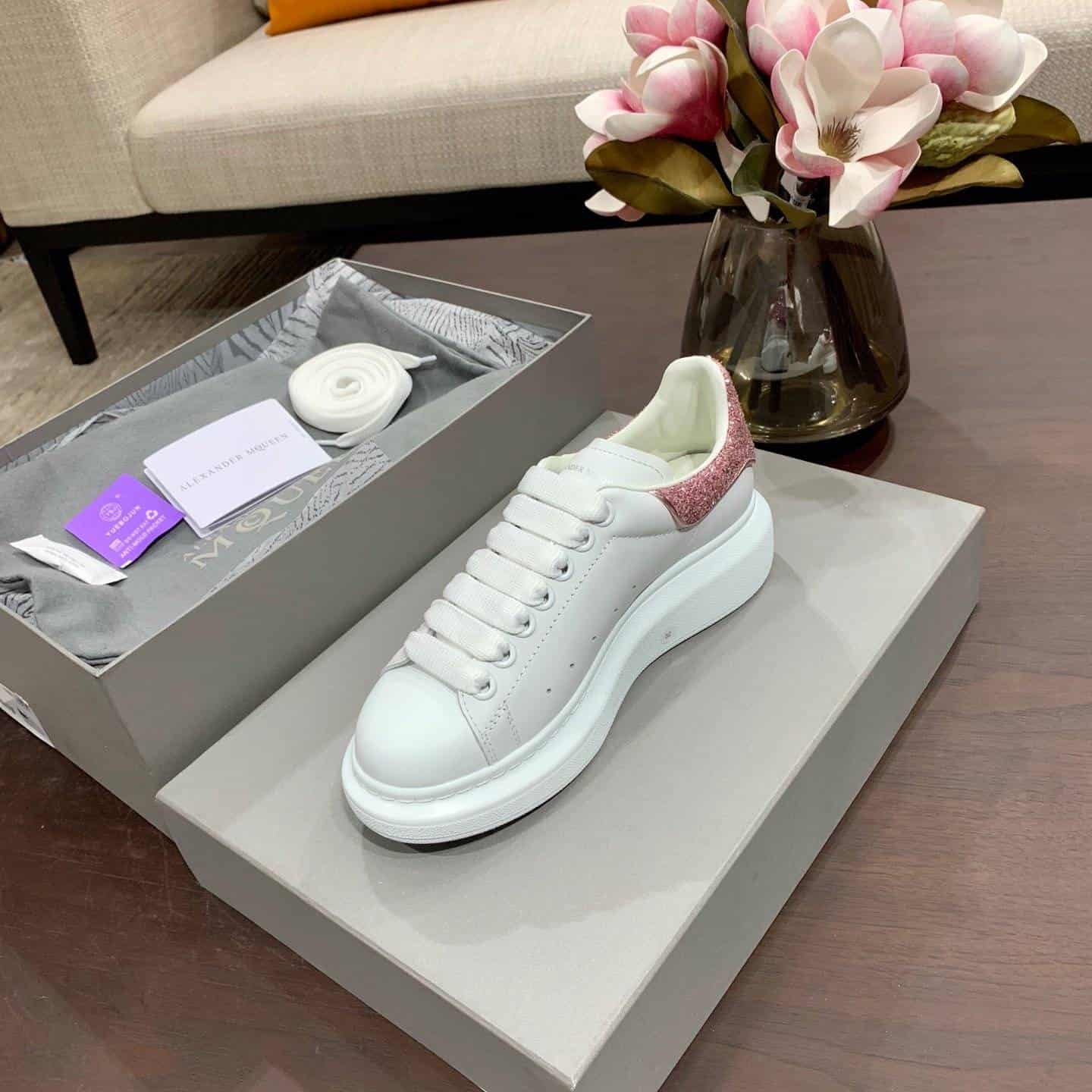 A1exa*der Mcqv*en Sneaker Dupe - AM14