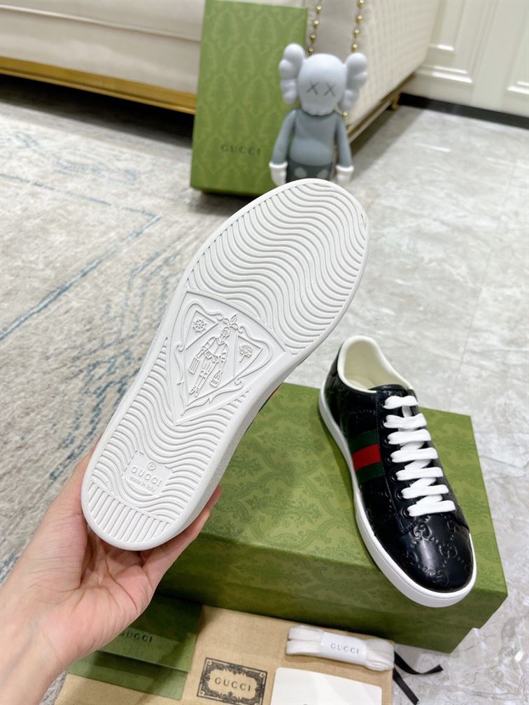 Gvc*1 Dupes Shoes ACE SINGNATURE SNEAKER   GCC076
