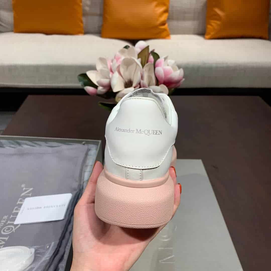 A1exa*der Mcqv*en Sneaker Dupe - AM3