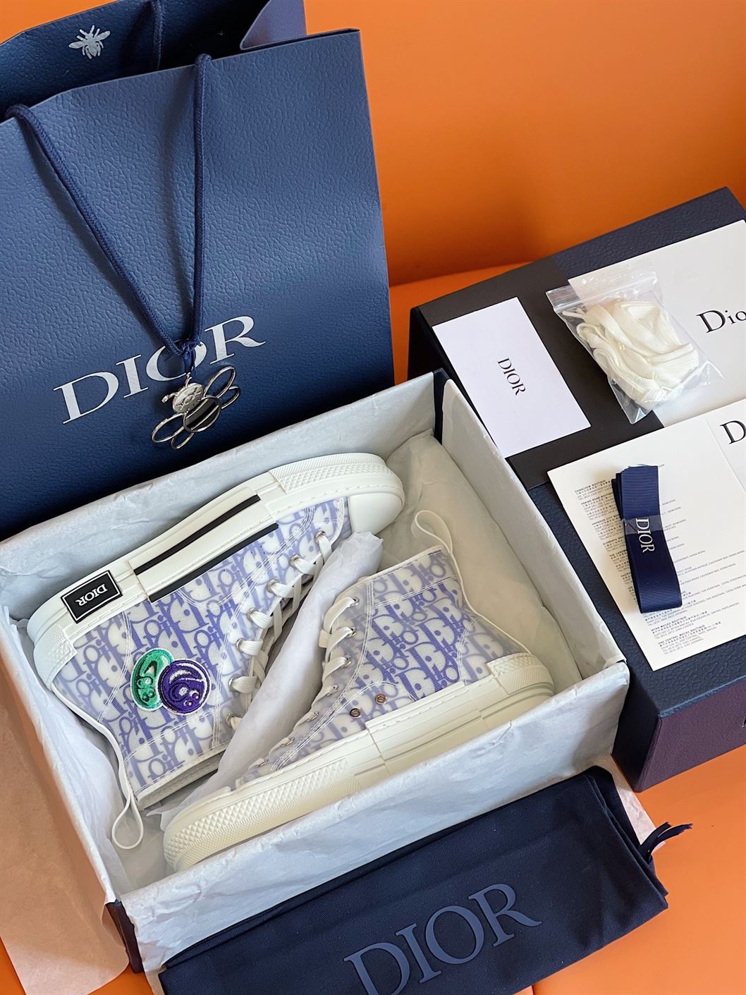 D10r B23 HIGH-TOP SNEAKER   DO032