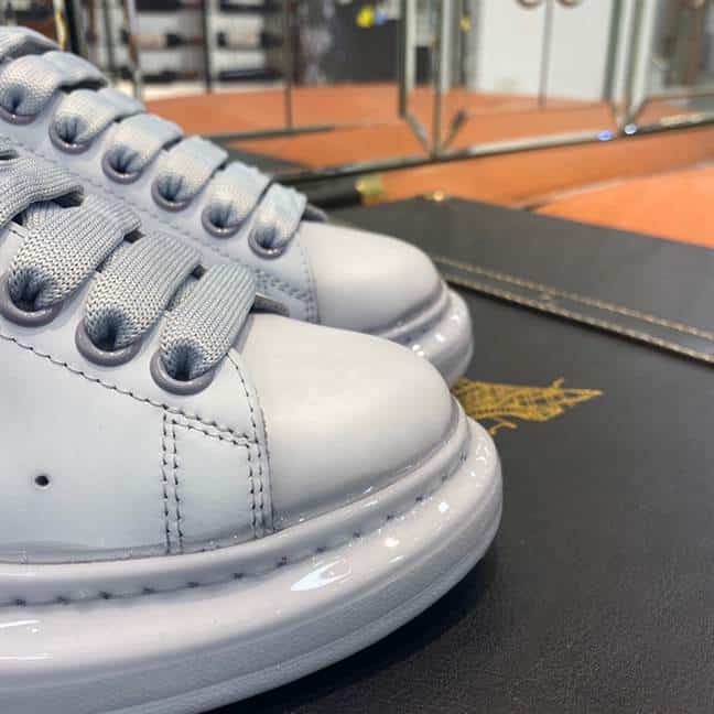 A1exa*der Mcqv*en SNEAKER   AM10