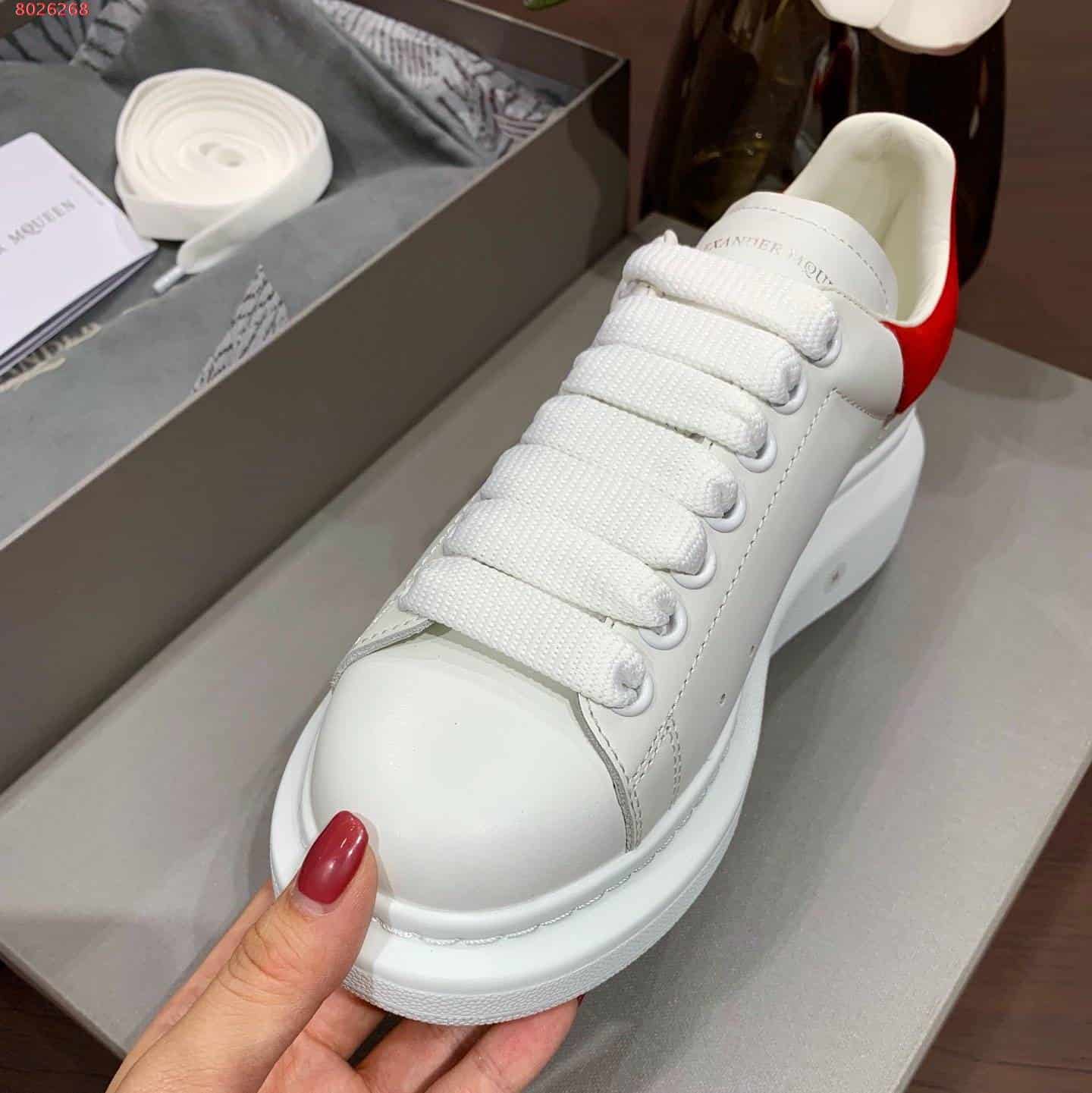 A1exa*der Mcqv*en Sneaker Dupe - AM17