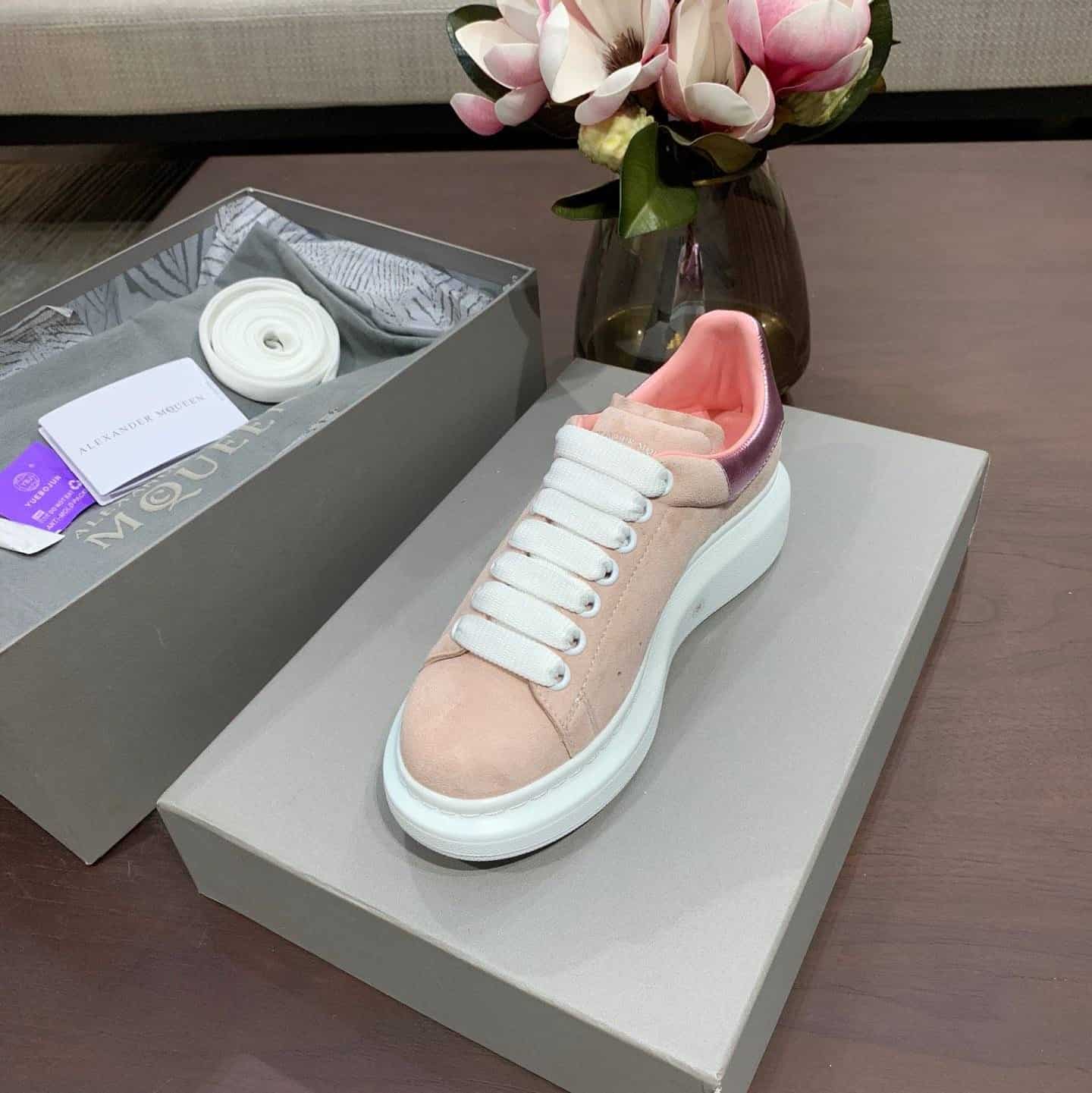 A1exa*der Mcqv*en Sneaker Dupe - AM5