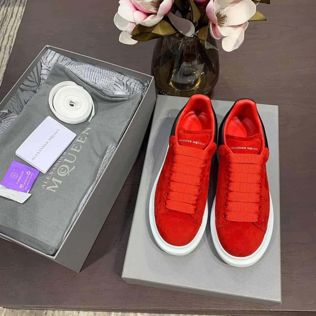 A1exa*der Mcqv*en Sneaker Dupe - AM6