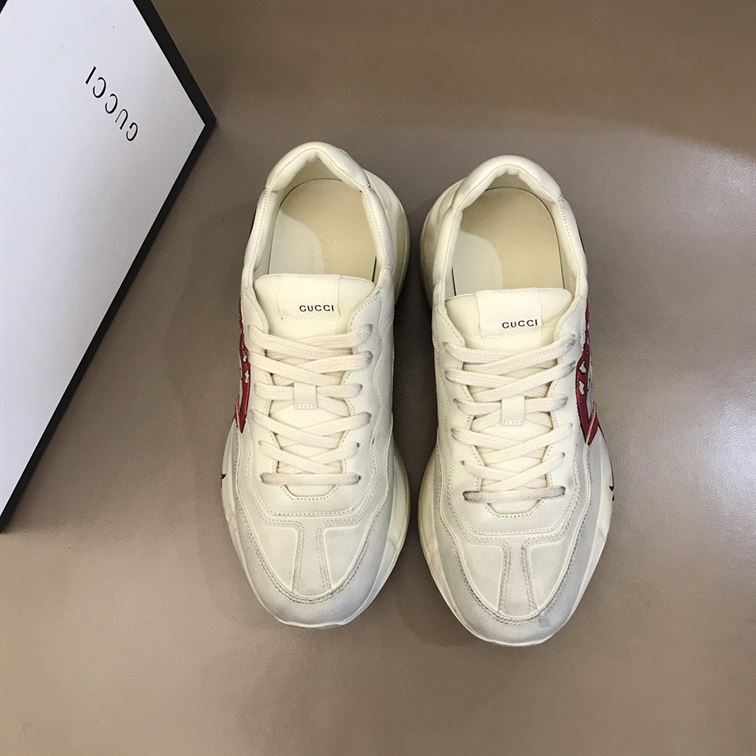 Gvc*1 RHYTON SNEAKER WITH MOUTH PRINT   GCC016