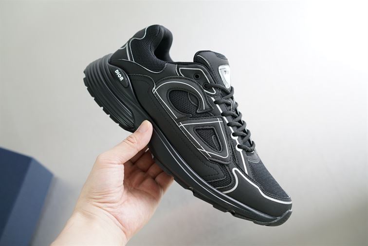 D10r B30 SNEAKER BLACK MESH AND TECHNICAL FABRIC   DO074