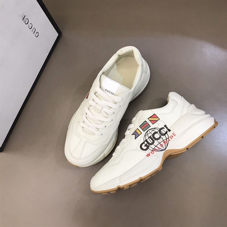 Gvc*1 RHYTON  WORLDWIDE  FLAG-PRINTED SNEAKER   GCC010