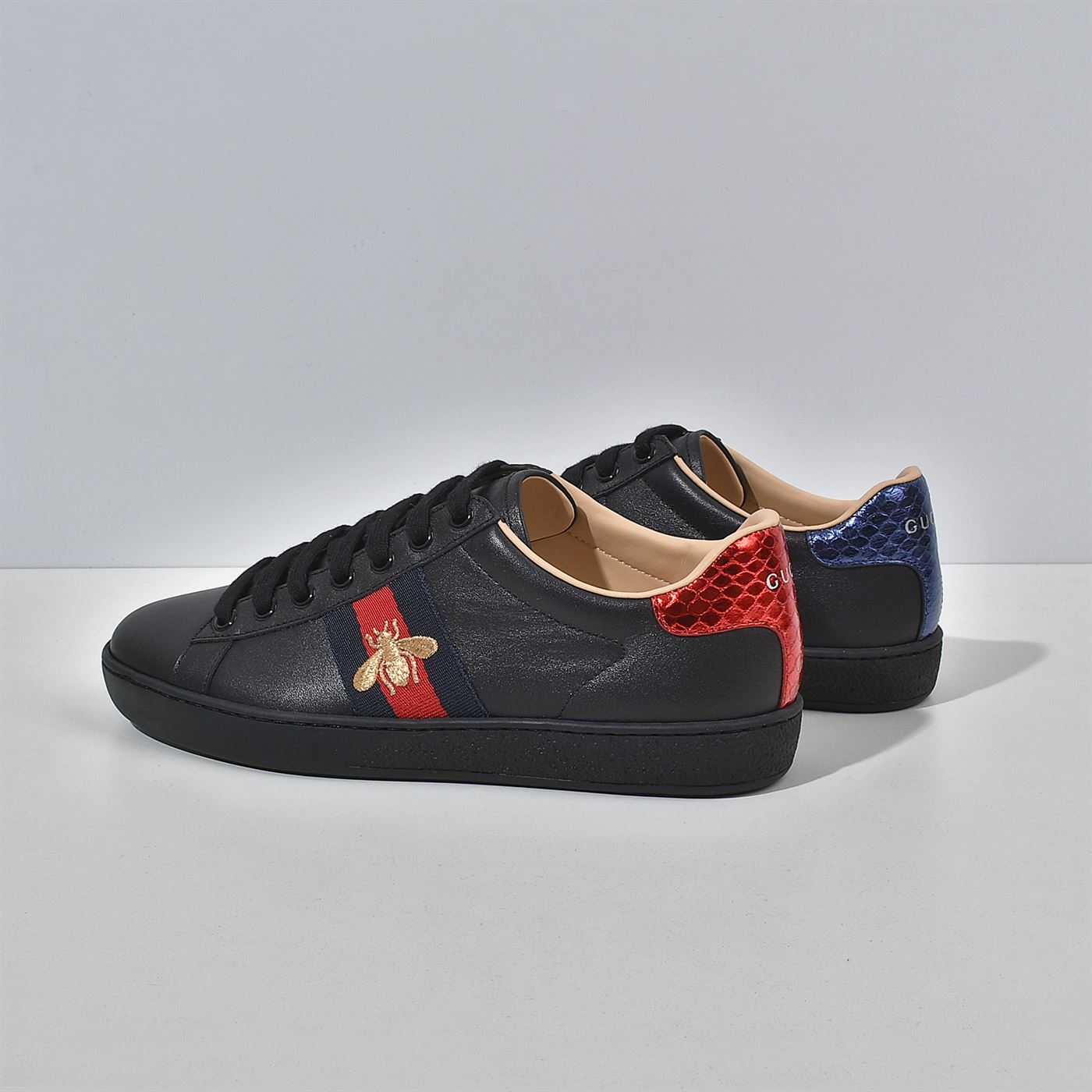 Gvc*1 Dupes Shoes  MENS ACE EMBROIDERED SNEAKER   GCC026
