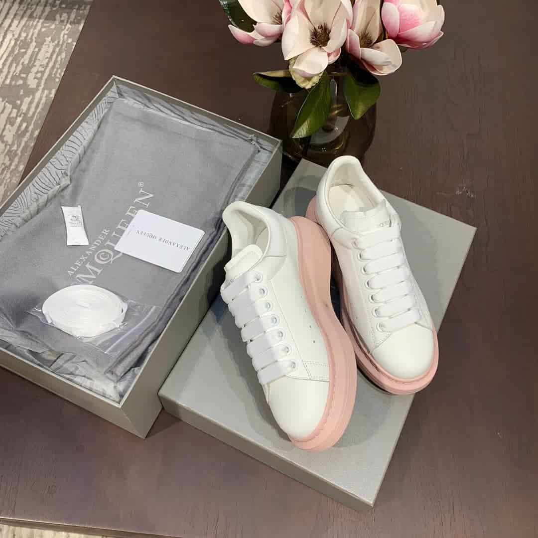 A1exa*der Mcqv*en Sneaker Dupe - AM3