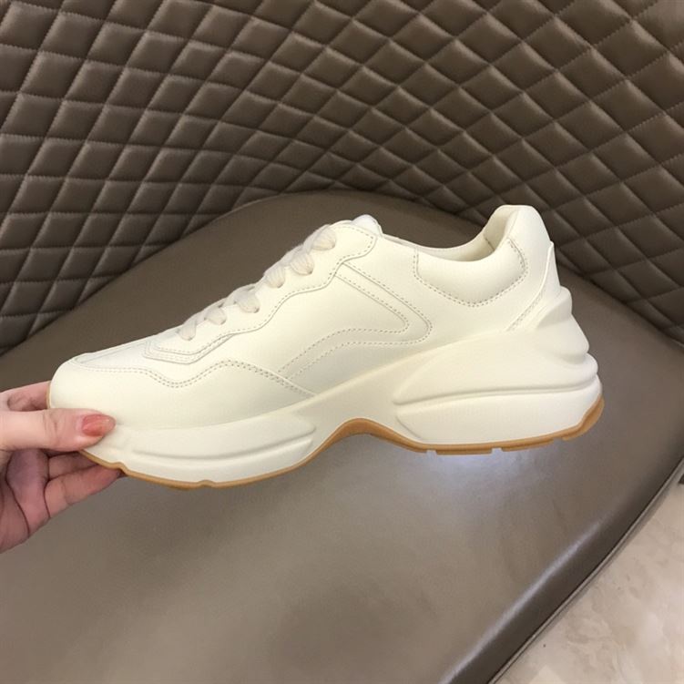 Gvc*1 RHYTON X DISNEY   GCC011