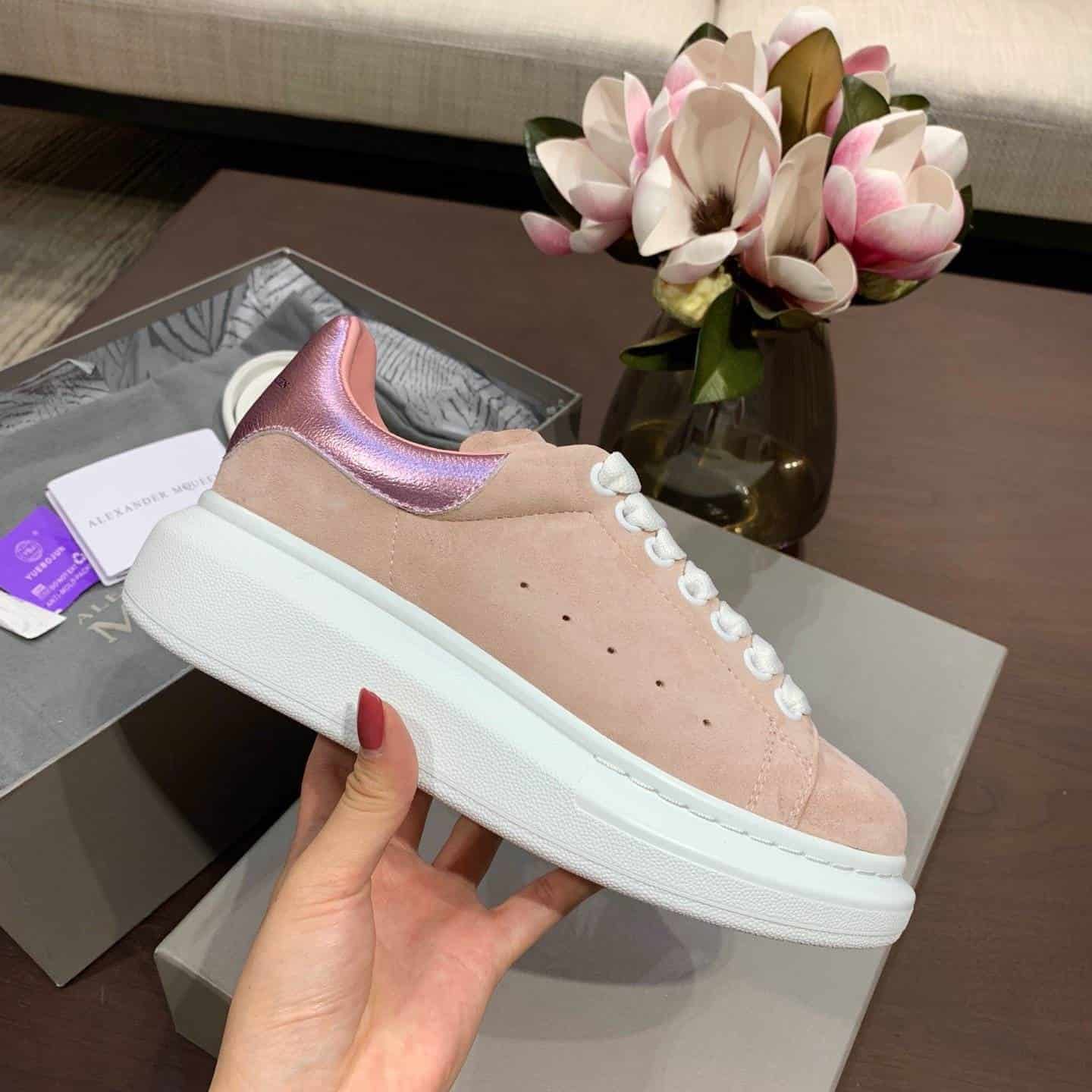 A1exa*der Mcqv*en Sneaker Dupe - AM5