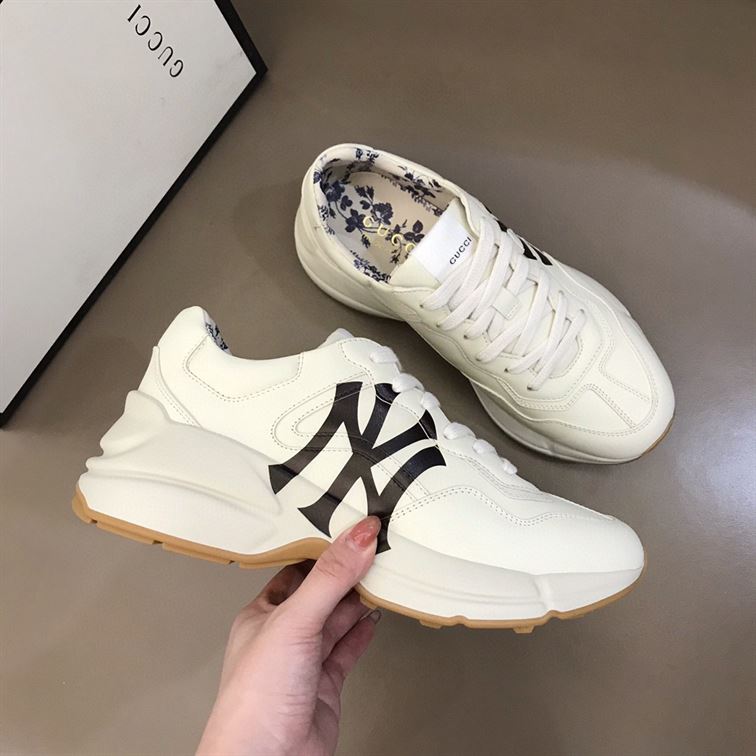 Gvc*1 LEATHER NY YANKEES SNEAKERS   GCC014