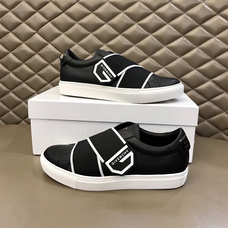 GIVENCHY ELASTICATED LOGO STRAP SNEAKERS   GVC005