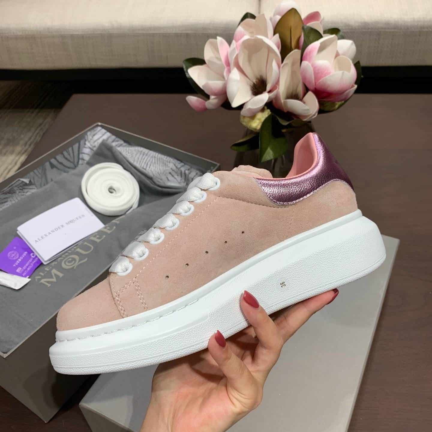 A1exa*der Mcqv*en Sneaker Dupe - AM5