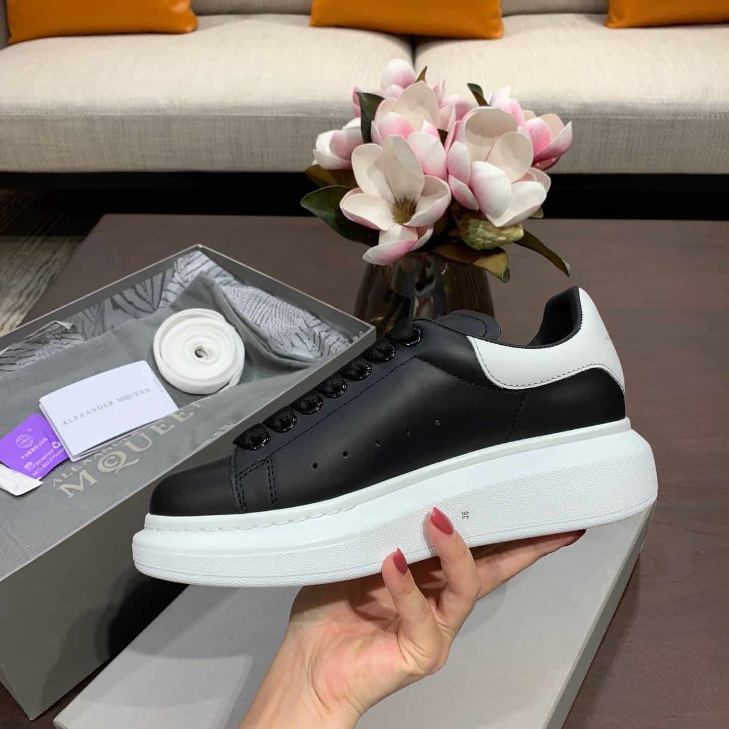 A1exa*der Mcqv*en Sneaker Dupe - AM11