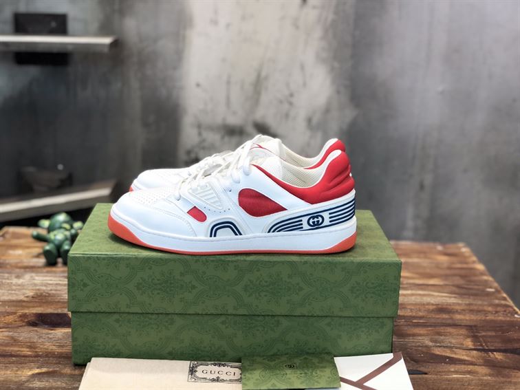 Gvc*1 BASKET SNEAKERS IN WHITE AND RED   GCC031