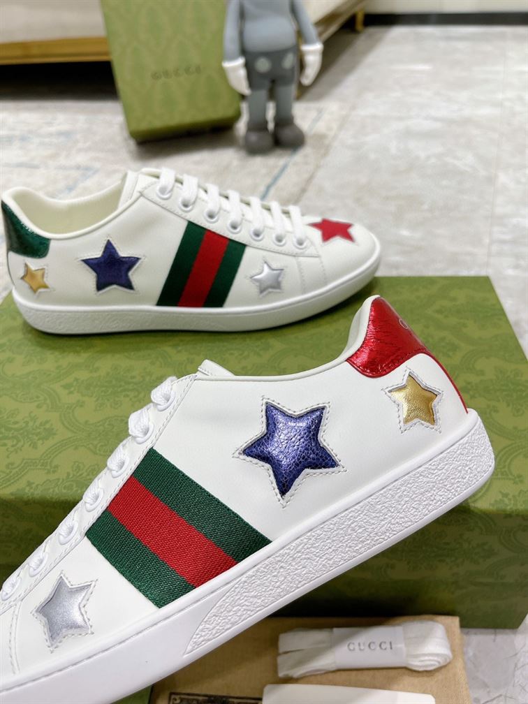 Gvc*1 Dupes Shoes ACE EMBROIDERED SNEAKER   GCC088