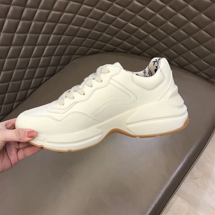 Gvc*1 IVORY RHYTON RAINBOW GLITTER SNEAKERS   GCC013