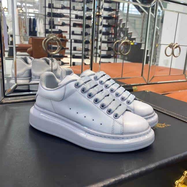 A1exa*der Mcqv*en SNEAKER   AM10