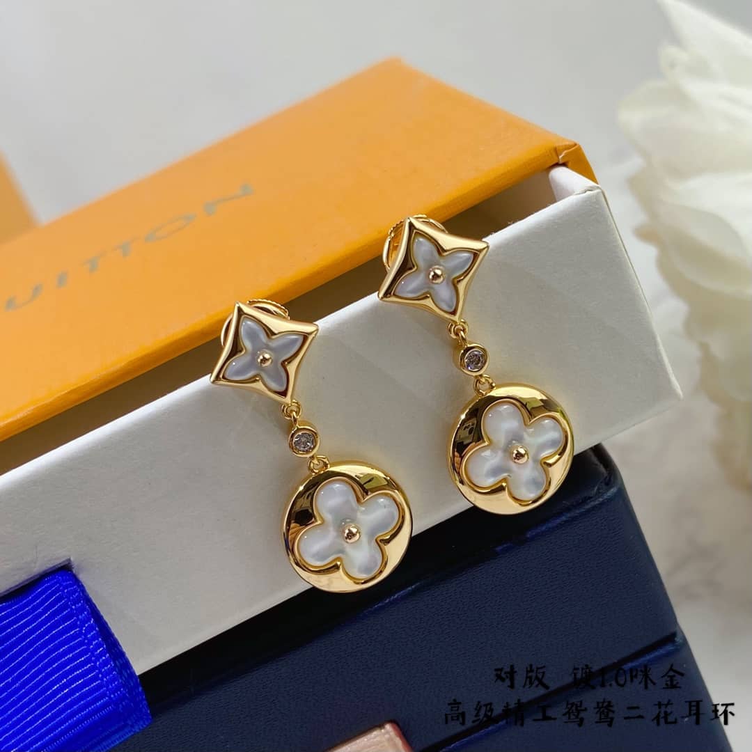 Luxury L0vis Vvtt0n Classic AAA+ Earring