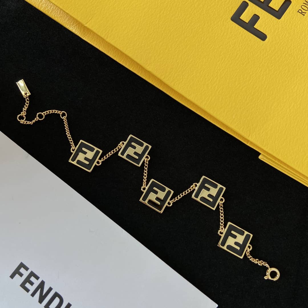 Top Quality F**di Bracelet