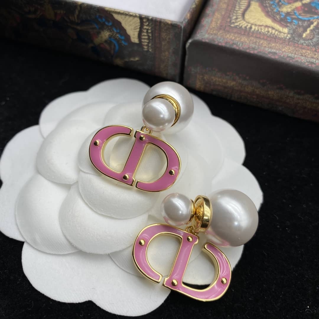 Wholesale Chr1st1an D10r Logo Earring