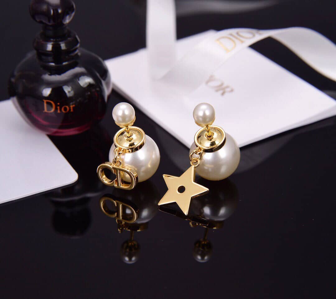 Replica Chr1st1an D10r Earring