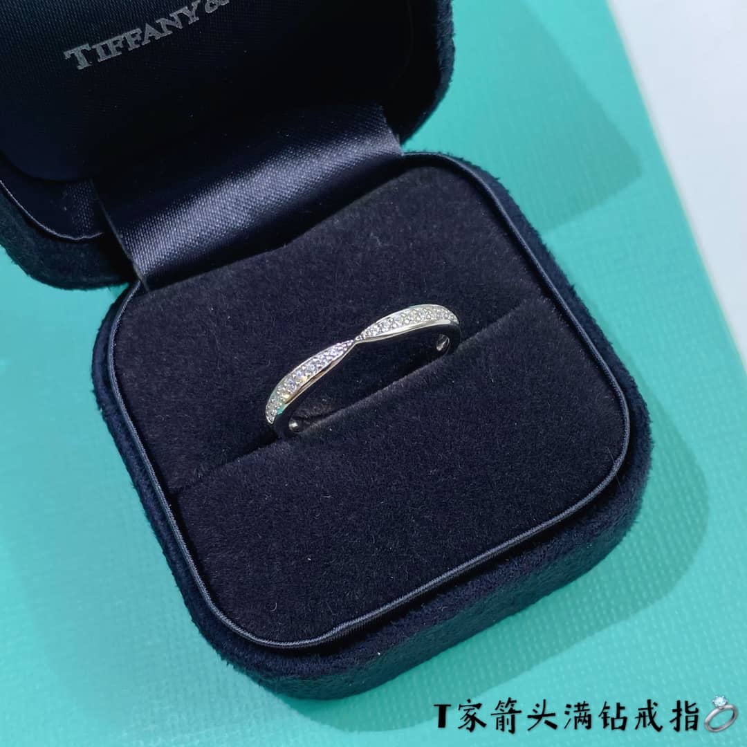 Cheap T*f*ny Ring