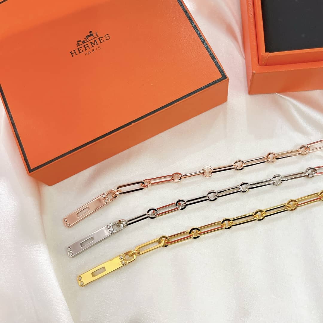 Knockoff H**me5 Logo Bracelet