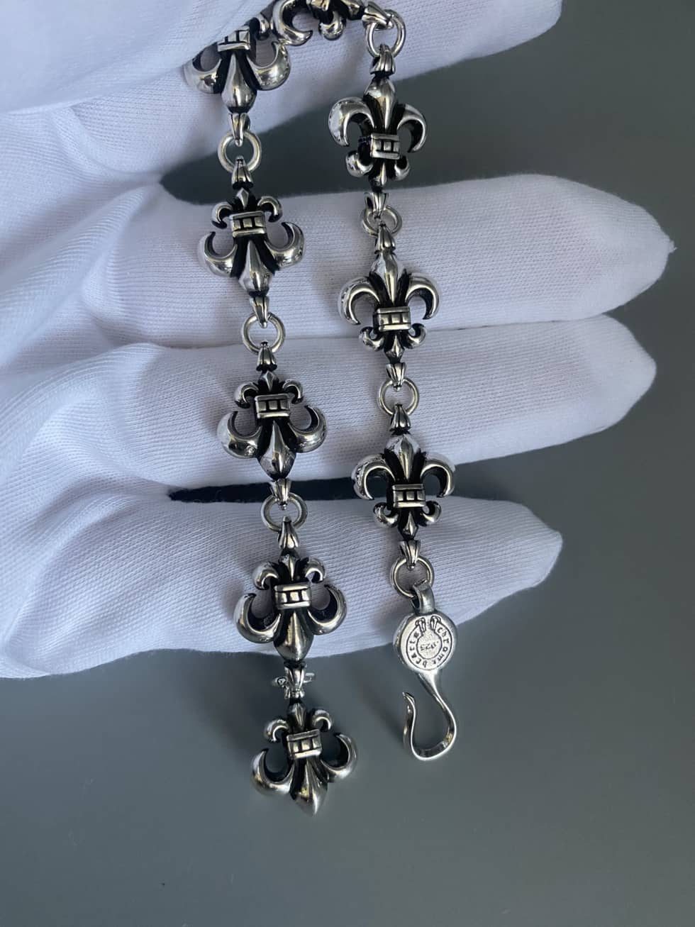 Fake Ch*0me He**ts Logo Bracelet