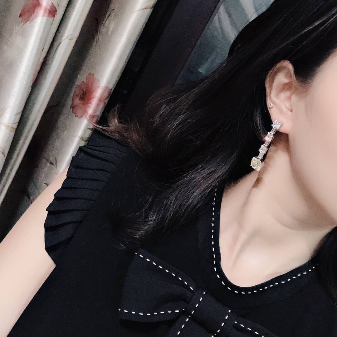 Fake T*f*ny Logo Earring