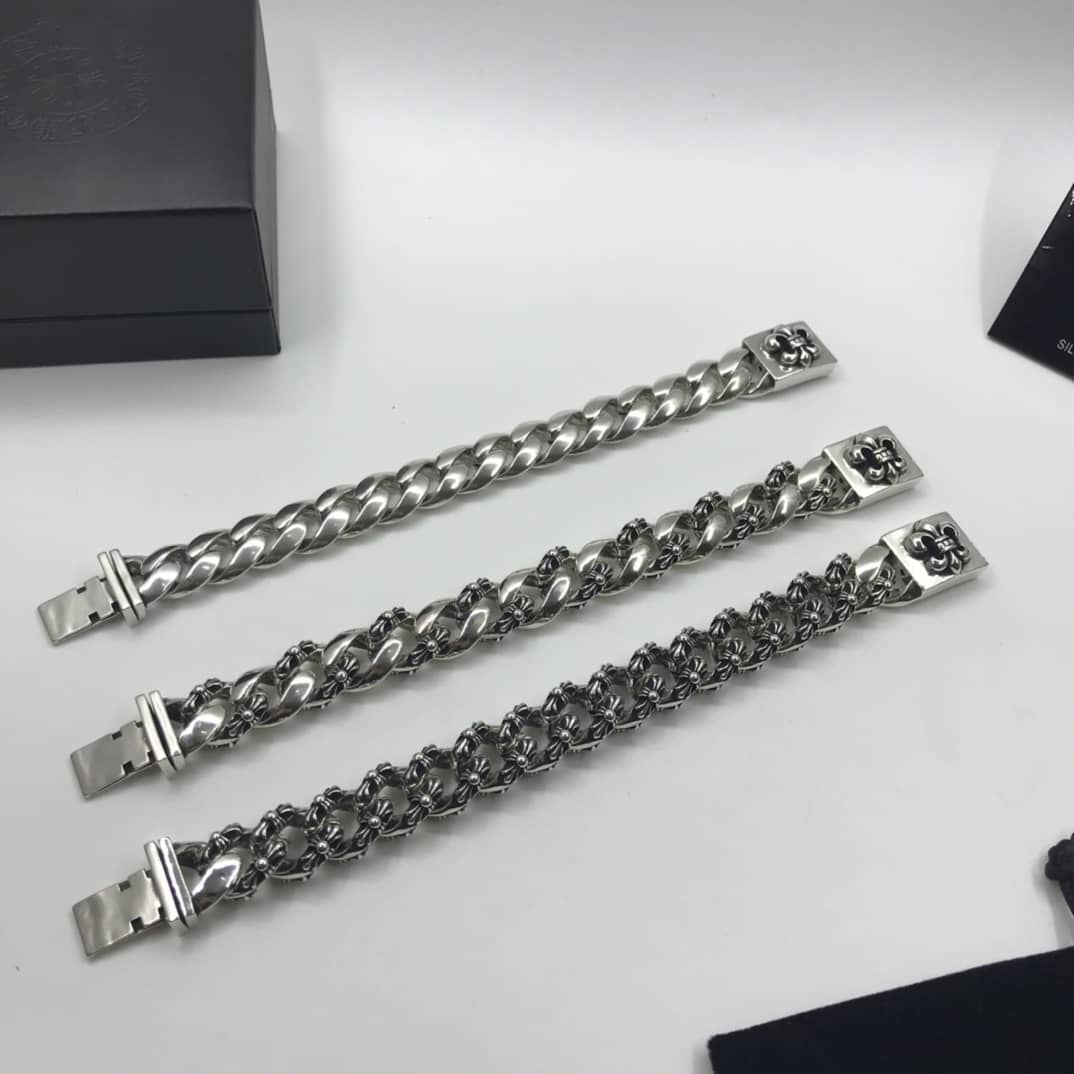 Ch*0me He**ts Bracelet Copy