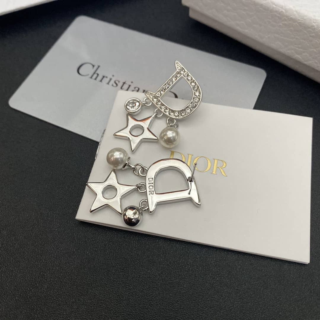 Knockoff Chr1st1an D10r Logo Earring