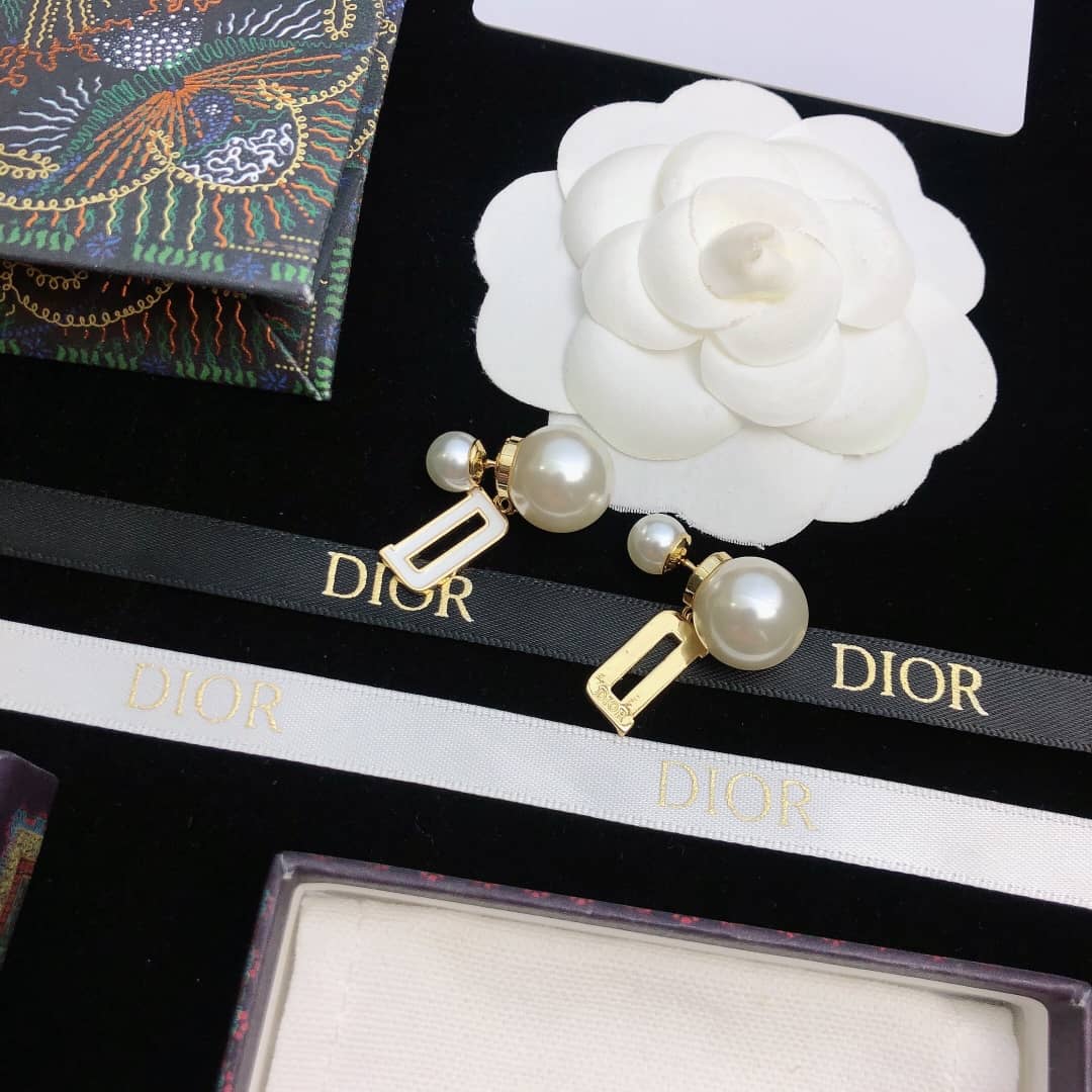 Chr1st1an D10r Earring For Sale