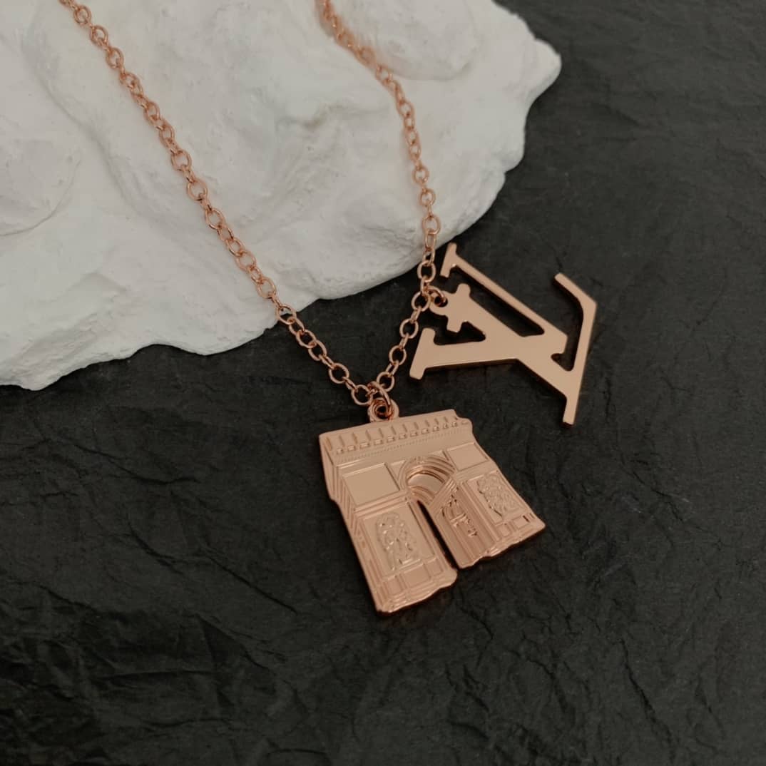 Wholesale L0vis Vvtt0n Logo Necklace