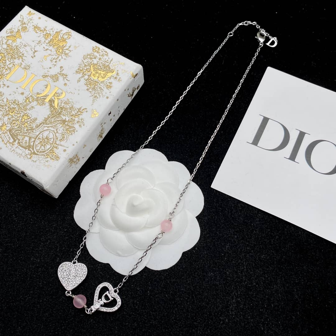 Luxury Chr1st1an D10r Classic AAA+ Necklace