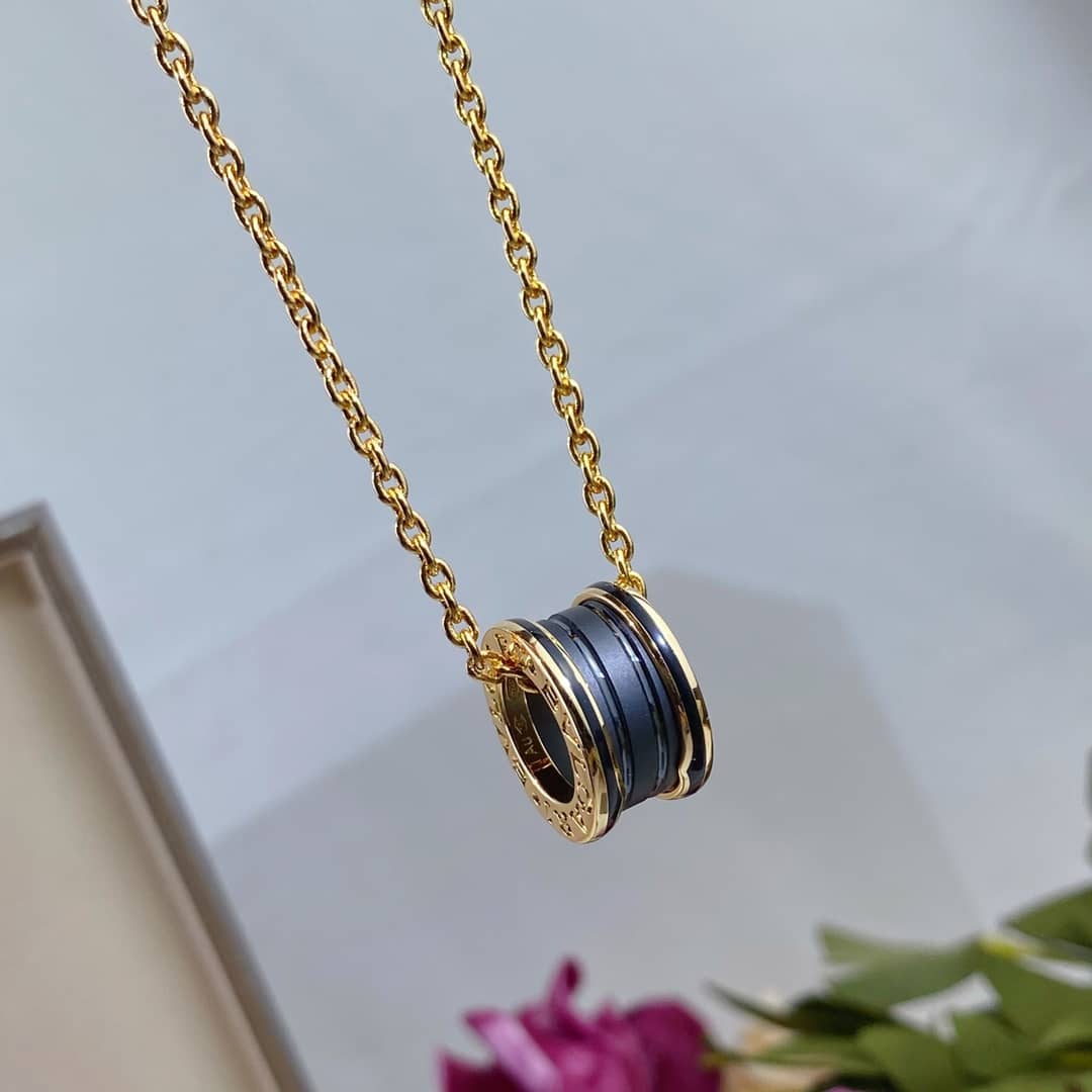 Bv1g*ai Necklace Copy