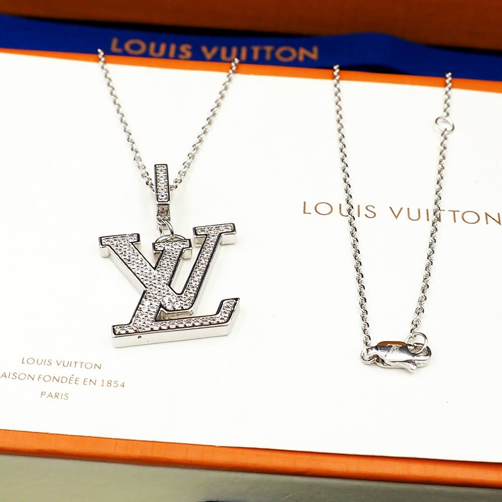 Designer L0vis Vvtt0n Classic Necklace
