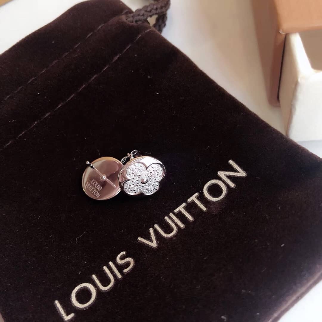 Luxury L0vis Vvtt0n Classic AAA+ Earring