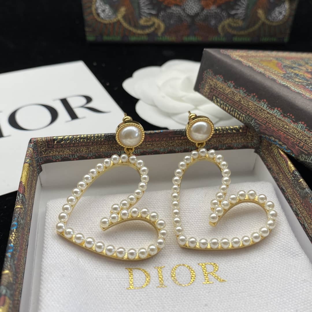 Wholesale Chr1st1an D10r Logo Earring