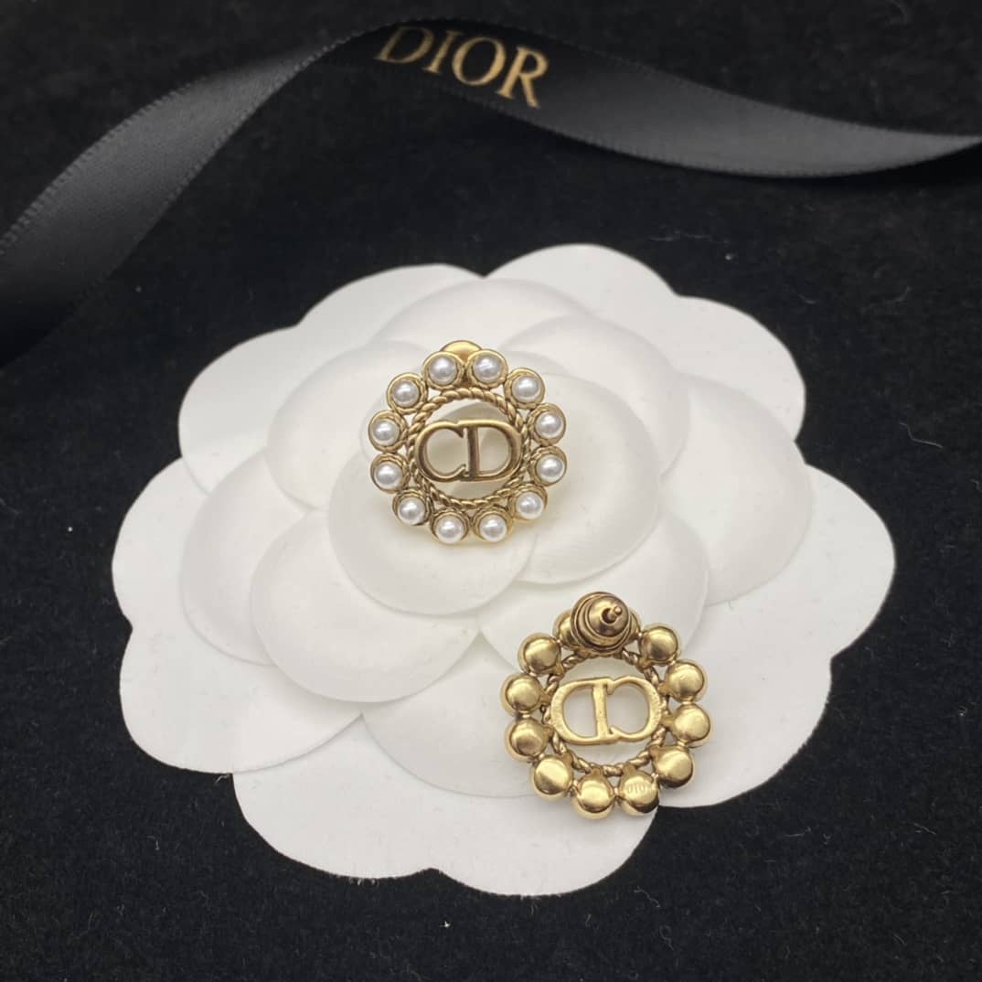 Chr1st1an D10r Earring For Sale