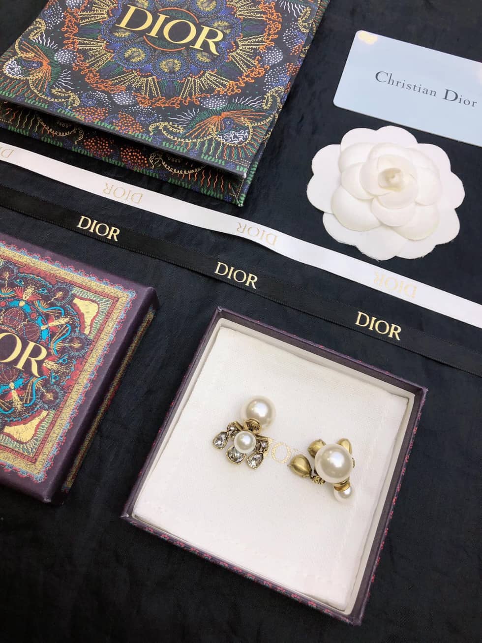 Knockoff Chr1st1an D10r Logo Earring