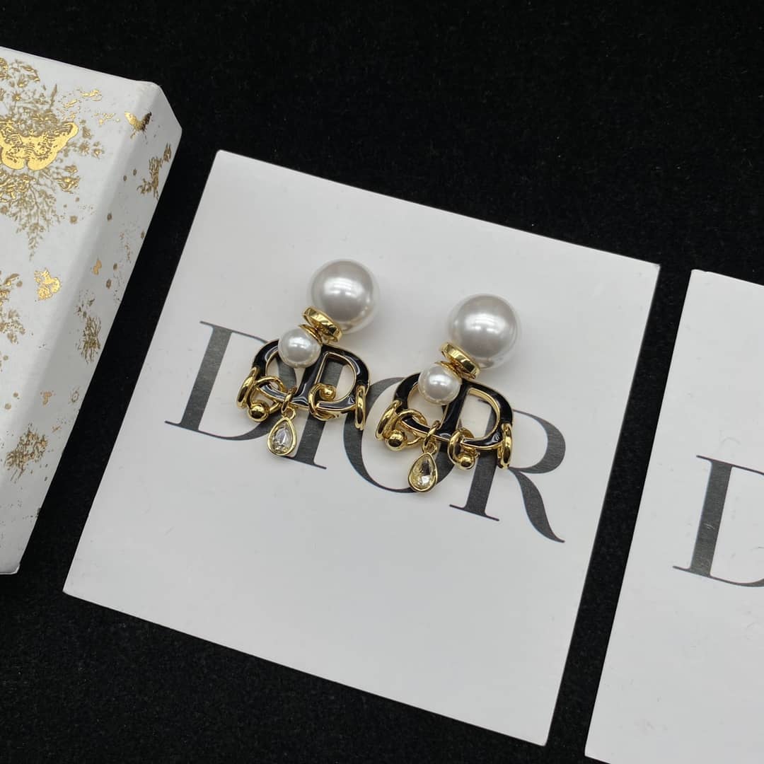 High Quality Chr1st1an D10r Earring