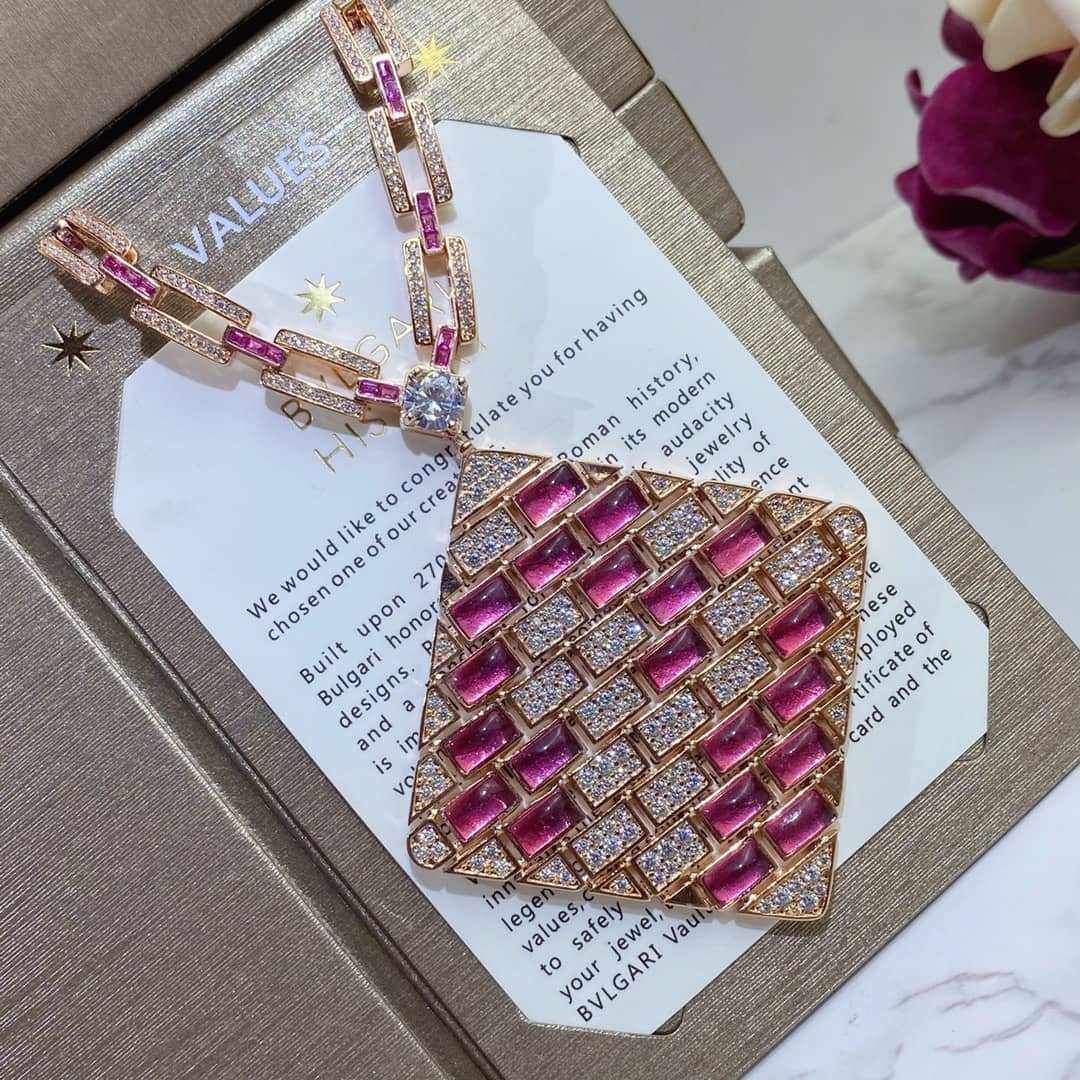 Bv1g*ai Necklace First Copy