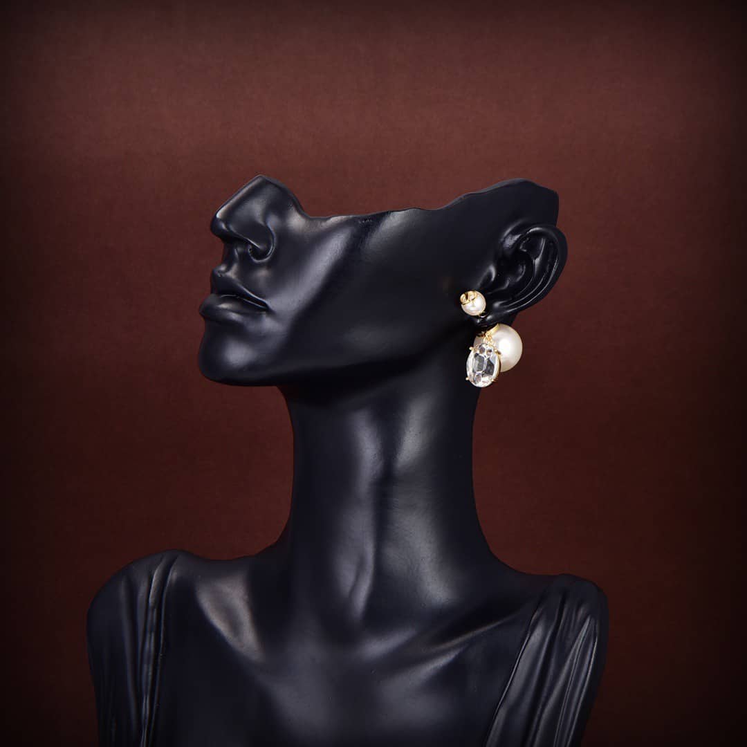 Wholesale Chr1st1an D10r Logo Earring