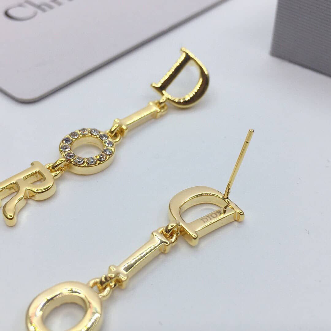 7 Star Chr1st1an D10r Earring
