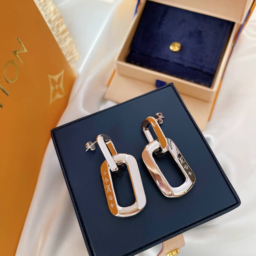 Best L0vis Vvtt0n Classic Earring